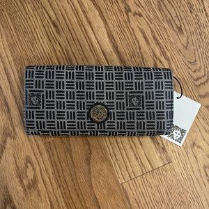 NEW Anne Klein Patterned Wallet